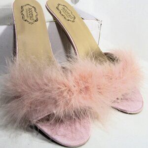 PINK FUN FEATHER WOMEN'S SHOES EURO SIZE 41, NEW IN BOX